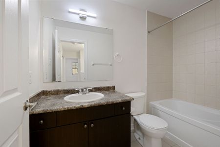 For Lease - 2325 Blue Aster Street, Barrhaven, Ontario - Photo 3