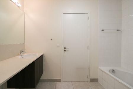 Gelijkvloers appartement op een boogscheut van het centrum! - Foto 4