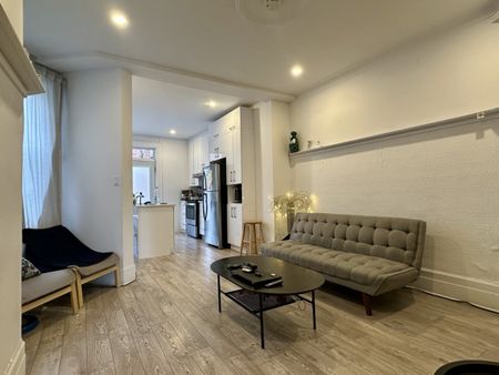 NDG : Logement rénové de 2 chambres avec chauffage et électricité INCLUS, offert en location avec électros inclus ! - Photo 5