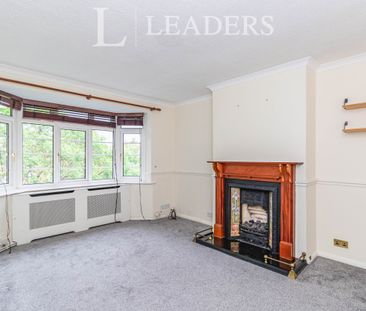 2 bedroom apartment to rent Roymount Court, Lovelace Road, Surbiton... - Photo 1