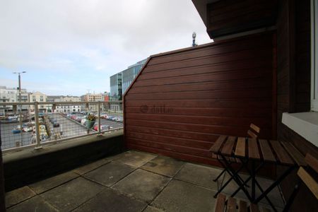 Apartment to rent in Galway - Photo 4