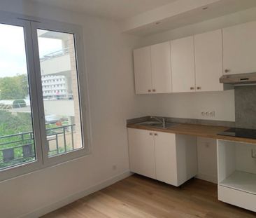 F2 COURBEVOIE - Courbevoie - Photo 3