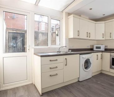 144 Greenville Road, Belfast, BT5 5JY - Photo 2