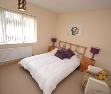 3 bed Semi-Detached House for Rent - Photo 4