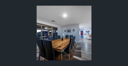 FOUR BEDROOM HOME - Photo 2