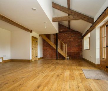 2 bedroom barn conversion to rent - Photo 5