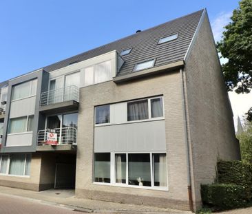Duplex appartement met 3 slpk, balkon en garage voor 815 EUR/mnd - Photo 1