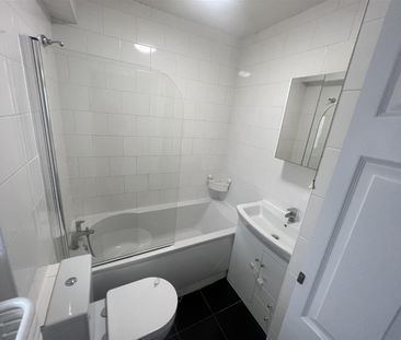 Studio To Let - Photo 6