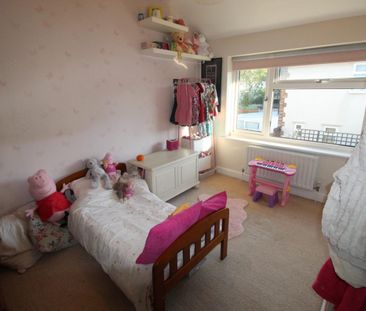 4 bedroom House To Let Total Size: 1701 SQ FT - Photo 3