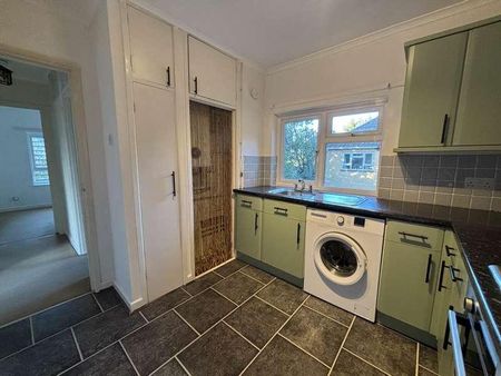 Bh Warwick Court, Richmond Park Road, Bournemouth, BH8 - Photo 4