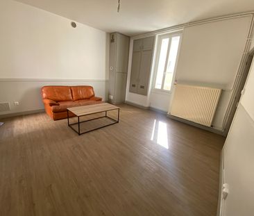 Location Maison 3 pièces 69m² - Photo 1