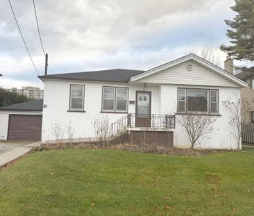 For Lease - 229 Crestwood Road, Vaughan, Ontario - Photo 3