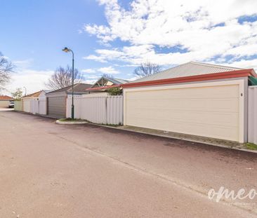 More photos coming soon! - Photo 5