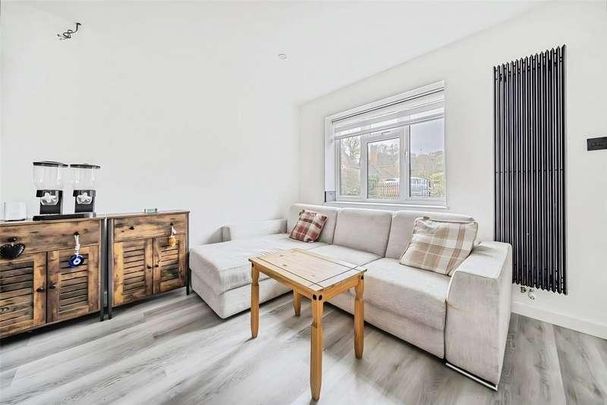 Lynwood Crescent, Ascot, Berkshire, SL5 - Photo 1