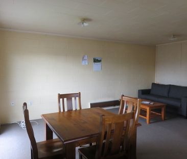 Located in the heart of Hamilton East, this two bedroom one bathroo... - Photo 1