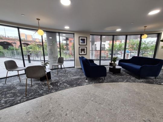1 Bed Flat, Woden Street, M5 - Photo 1