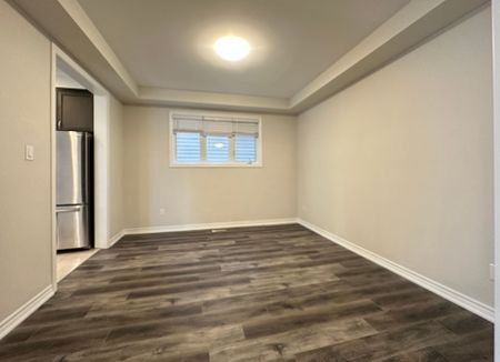 For Lease - 514 Honeylocust Avenue, Kanata, Ontario - Photo 5