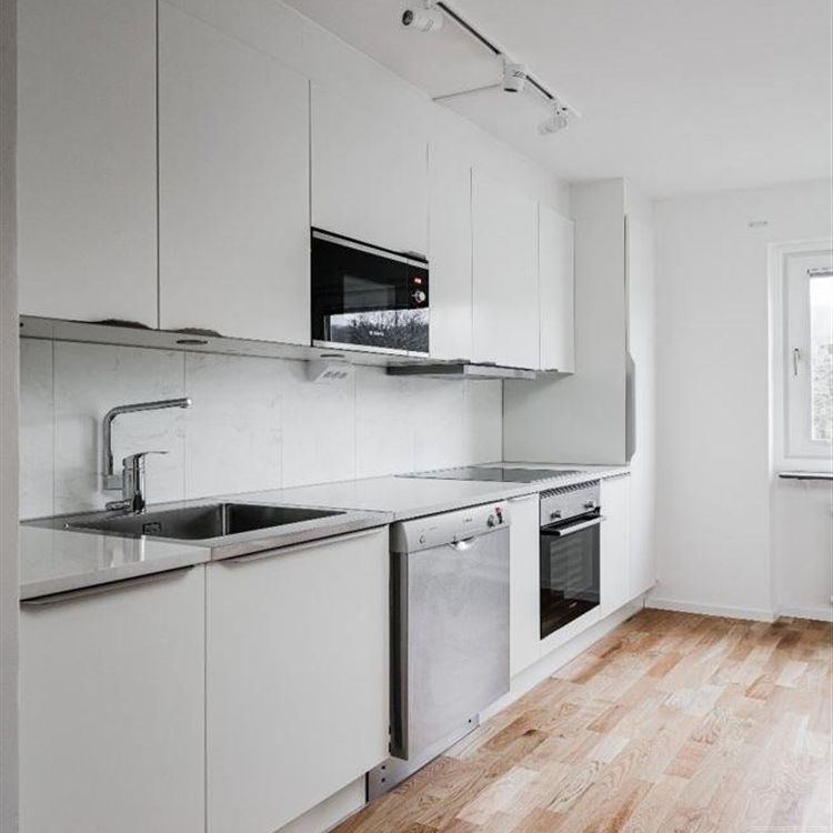 Viktoriagatan 9 - Photo 1