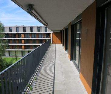 Modern city apartment in the center of Biel - Photo 1