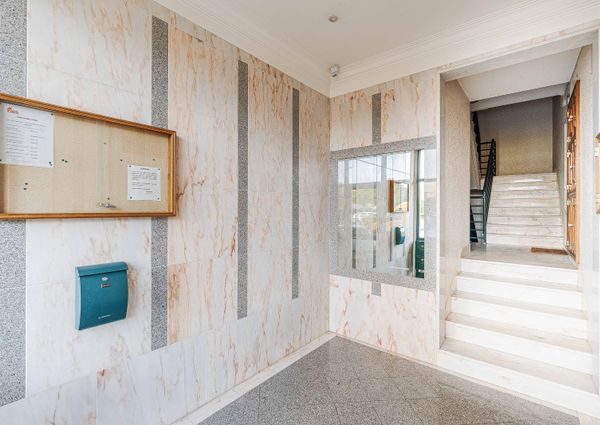 APARTAMENTO T2 NO ARNEIRO - CARCAVELOS