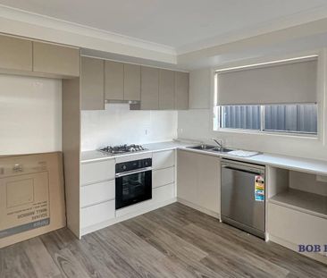 Brand New Home in Southlakes Estate - Photo 3