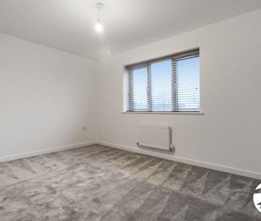 3 bedroom end of terrace house to rent - Photo 4