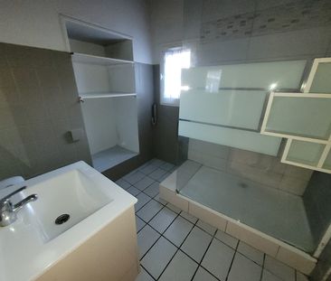 Location Appartement 3 pièces 52m² - Photo 4