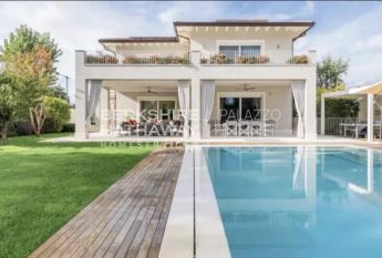 Forte dei Marmi, Lucca, Italy