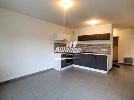 Location Appartement 2 pièces 40m² AUDINCOURT 25400 - Photo 3