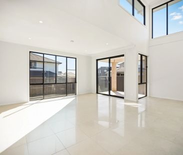 Bespoke Hamptons Charm with Contemporary Style - Photo 3