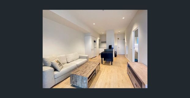 Fully furnished and equipped: Melbourne Central Apartment - Photo 1