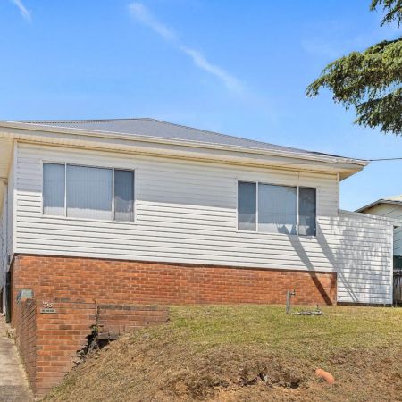 Low maintenance living - Photo 3