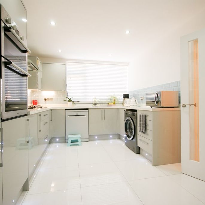 21 Wisley Way - Photo 1