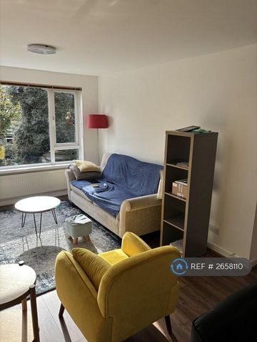 2 bedroom flat to rent - Photo 4