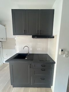 Location Appartement 1 pièce 24m² TROYES 10000 - Photo 2