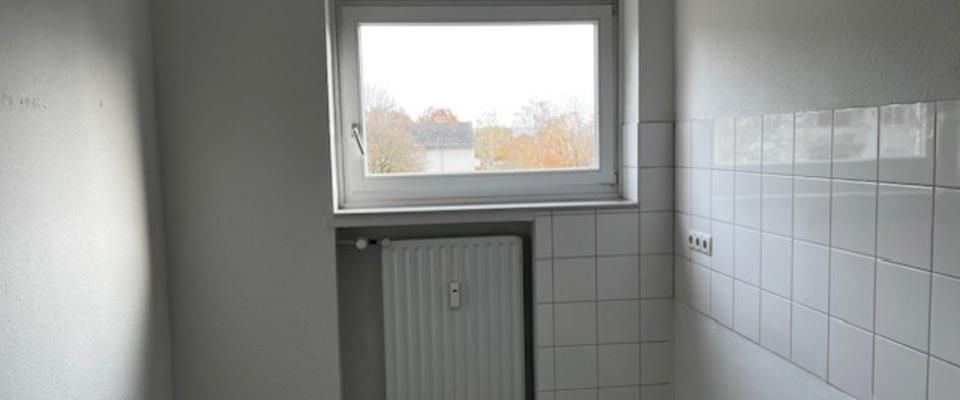 kleine 3 ZKB Wohnung mit Balkon in Baunatal am Baunsberg ( BTL-AA58-1R ) - Foto 1