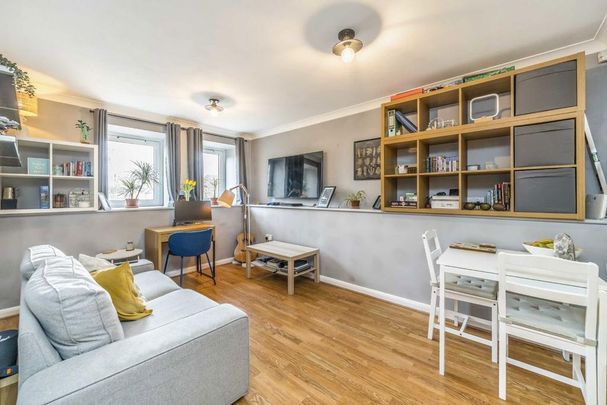 1 bedroom flat to rent - Photo 1