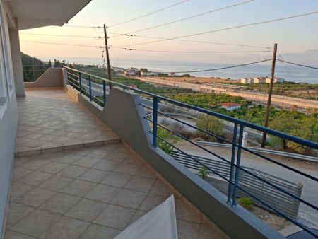 Διαμέρισμα για ενοικίαση Διμηνιό (Σικυώνα) - Φωτογραφία 4
