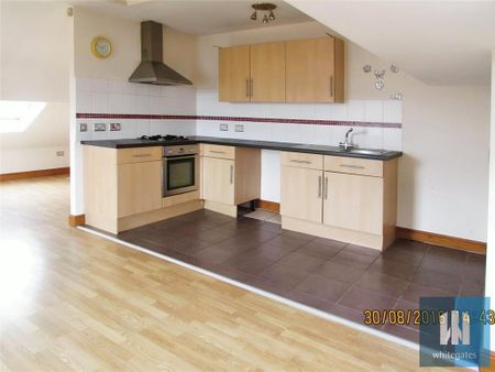 2 bedroom apartment to rent - Photo 2