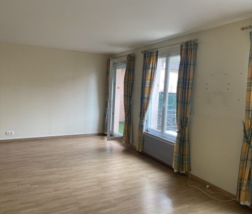 Location Appartement 3 pièces 84m² COULOMMIERS 77120 - Photo 2