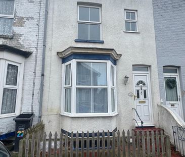 3 bedroom terraced house to rent - Photo 5
