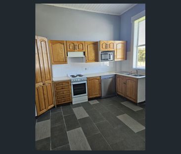 LARGE FAMILY HOME- WALK TO TOWN - Photo 2