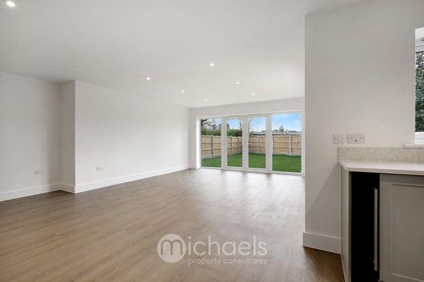 3 bedroom detached bungalow to rent - Photo 1