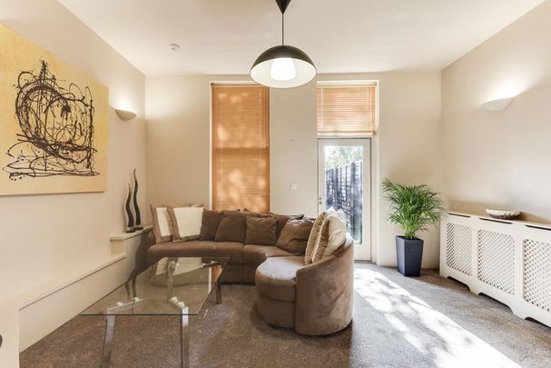 4 bedroom apartment to rent - Photo 1