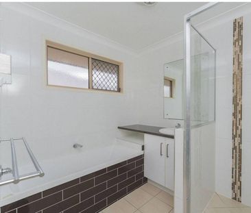 Quiet Location in Gracemere - Photo 1
