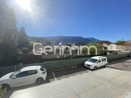 LOCATION T3 SEYSSINET-PARISET - 21C AVENUE ARISTIDE BERGES - Photo 5
