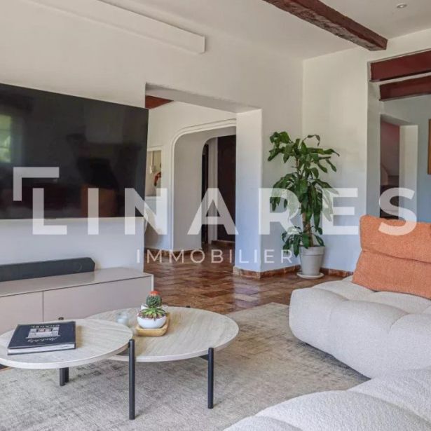 Villa • Aix-en-Provence - Photo 1