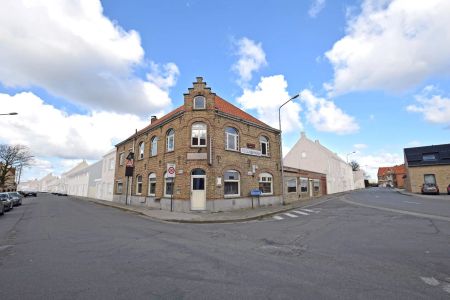 Uniek hoekpand met handelsruimte en woonst te Beerst (Diksmuide) op 470 m². - Foto 3