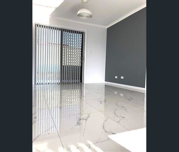 GRANNY FLAT - Photo 1