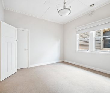 506A Lydiard Street North, Soldiers Hill - Photo 4